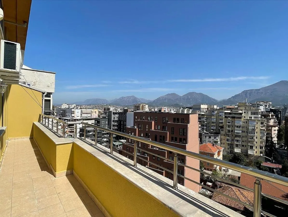Tirana City Center 4 شقة